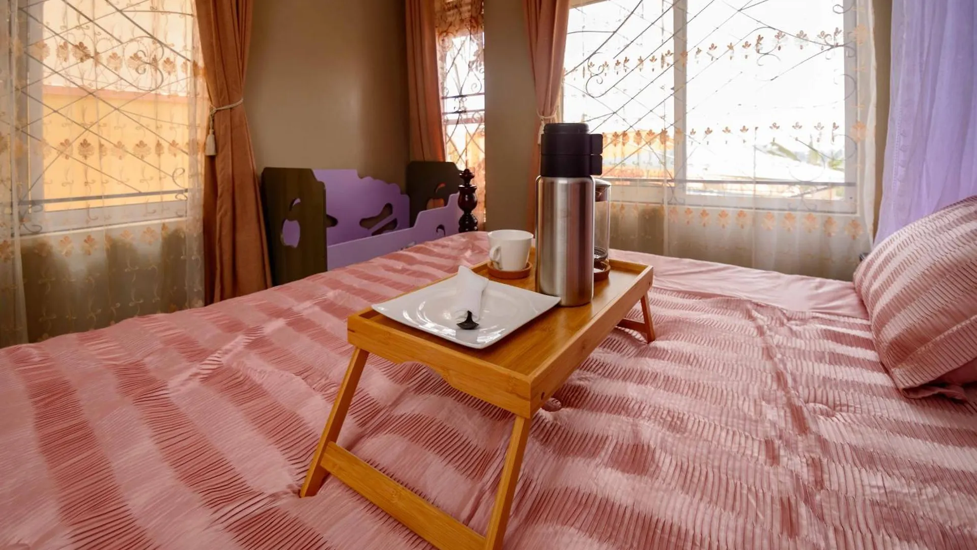PNG Guest house Kitende Kampala Ouganda