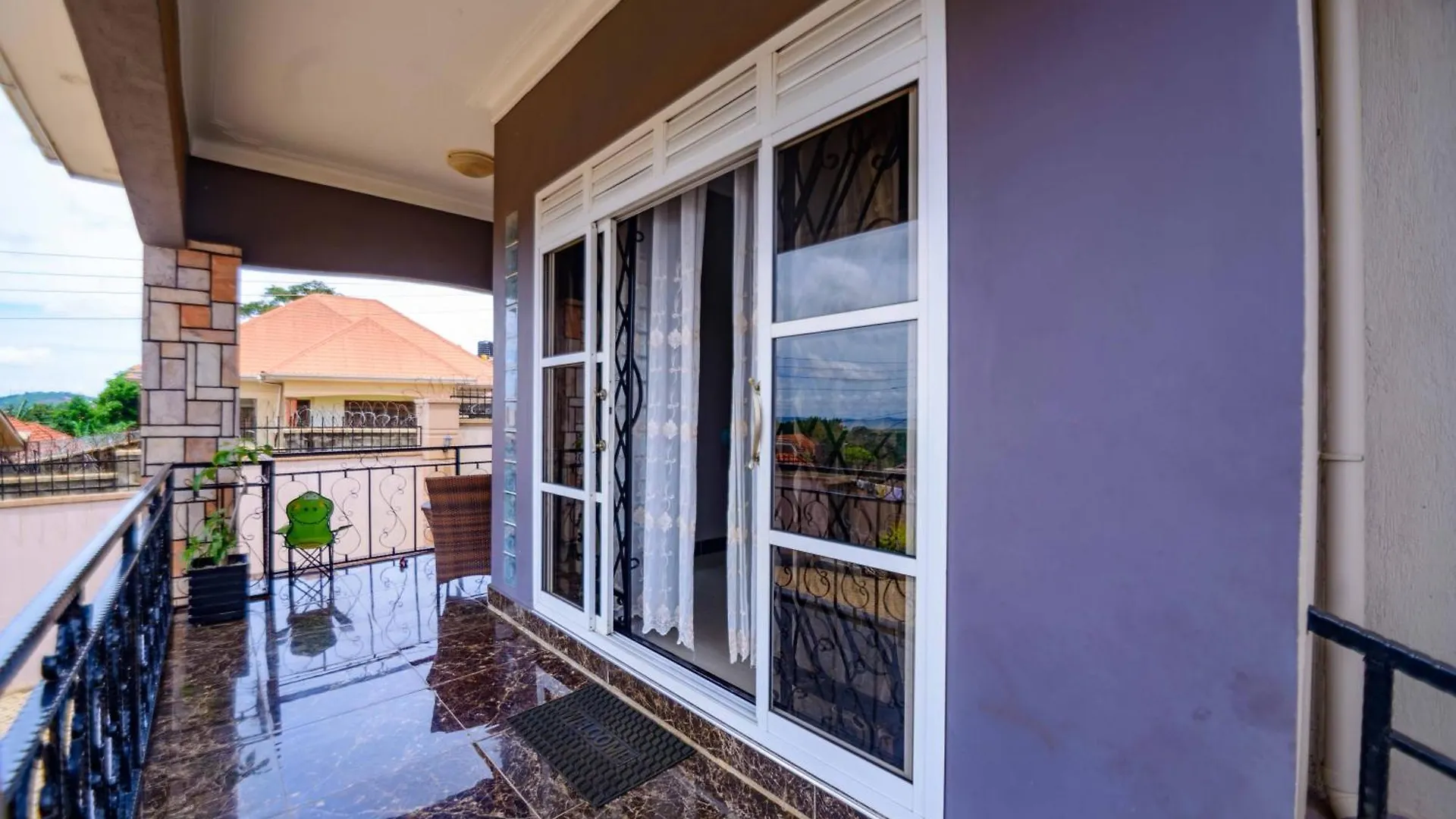 Appartement PNG Guest house Kitende Kampala