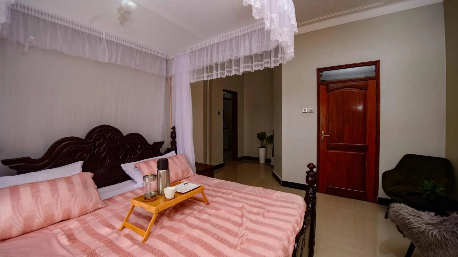 PNG Guest house Kitende Kampala Appartement